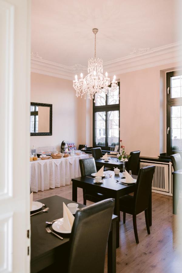 Boutique Hotel Villa Oberkassel Düsseldorf Dış mekan fotoğraf